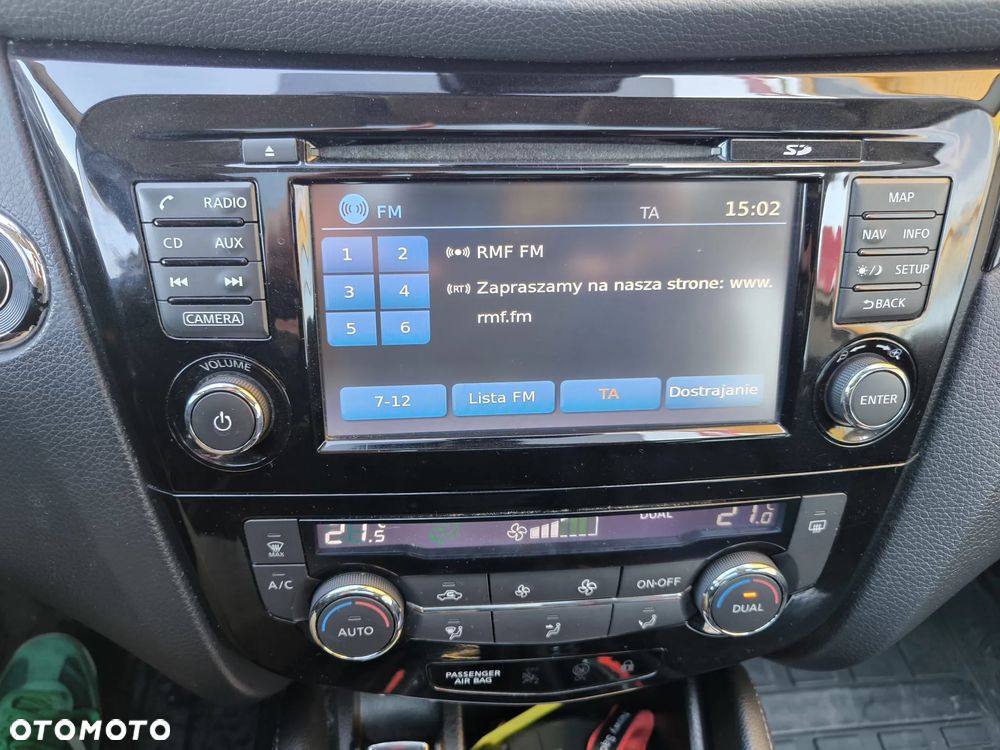 Nissan Qashqai 1.5 dCi N-Connecta - 11