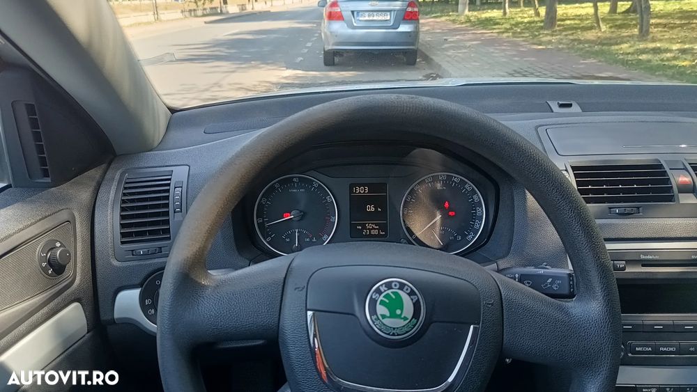 Skoda Octavia 1.6 MPI - 13