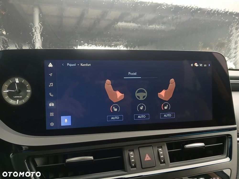 Lexus ES 300h Business Edition - 19