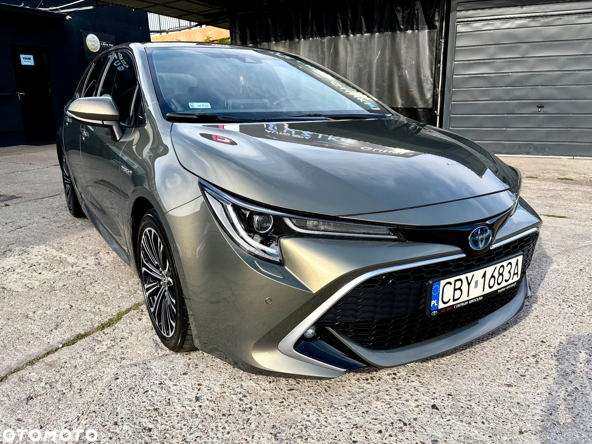 Toyota Corolla 2.0 Hybrid Executive - 4