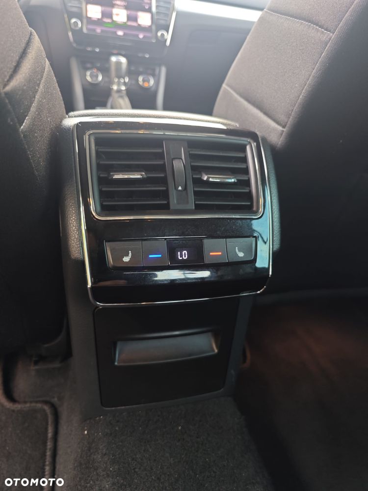 Skoda Superb 2.0 TSI Style DSG - 22
