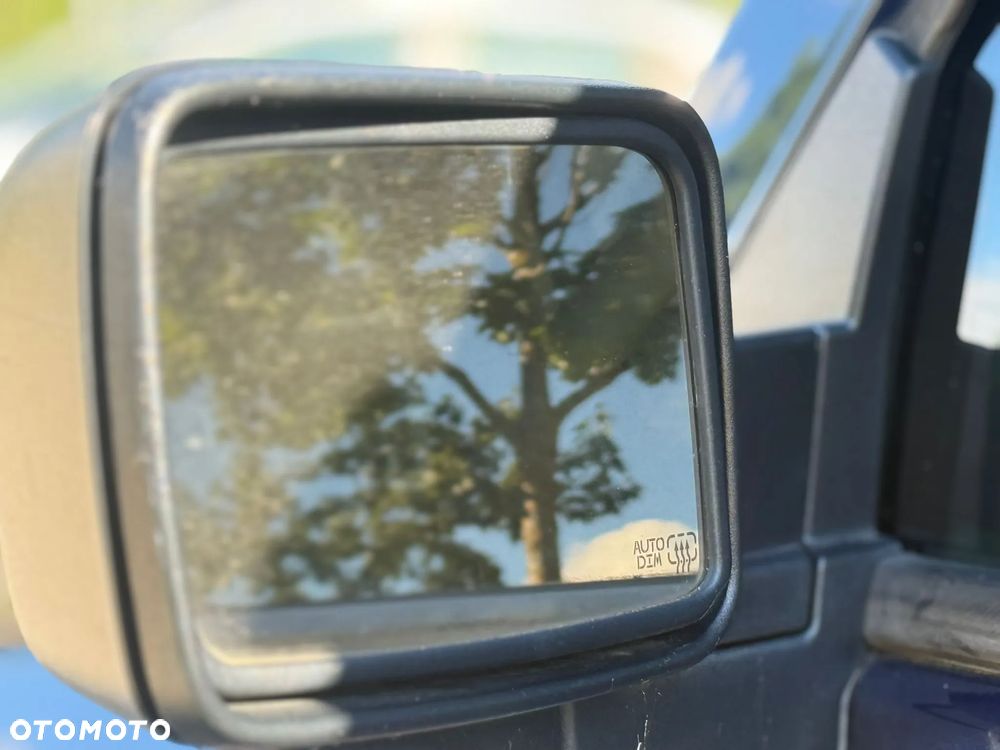 Jeep Commander 5.7 V8 HEMI Automatik Limited - 29