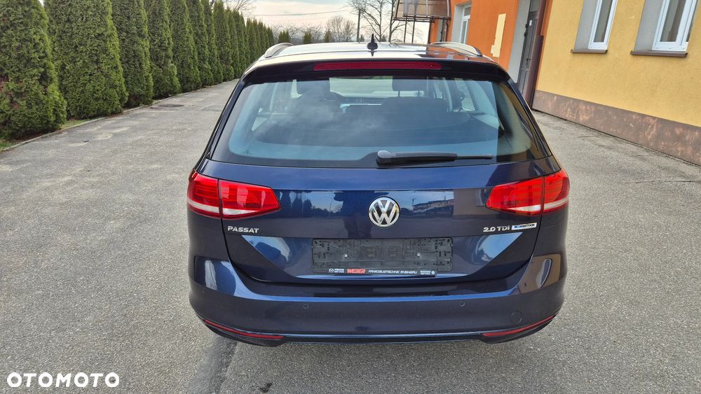 Volkswagen Passat - 7