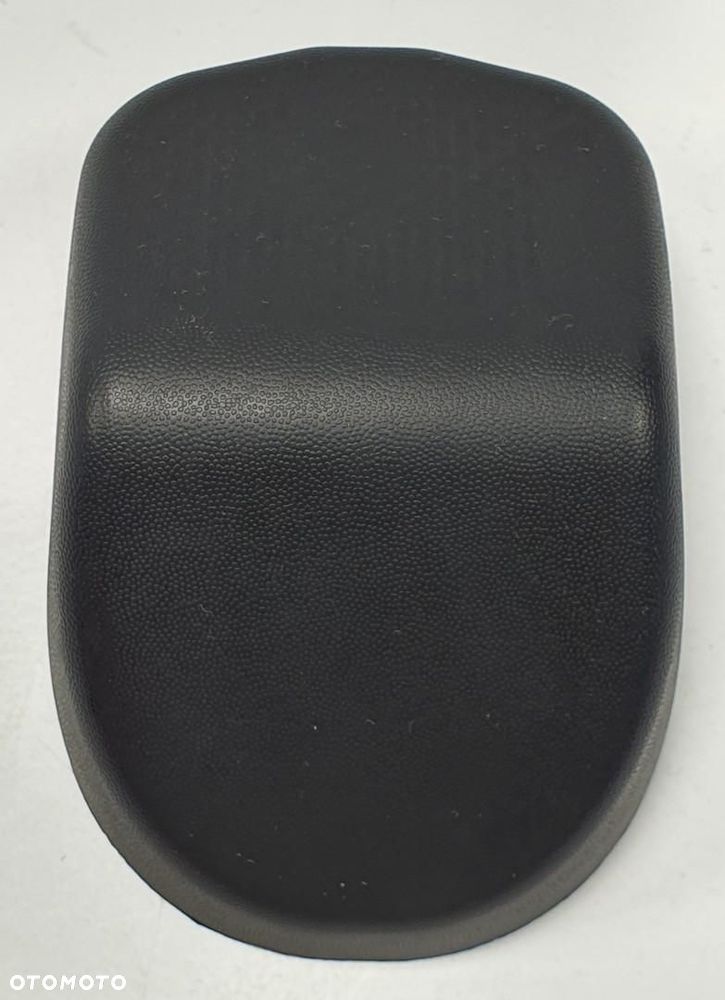 OSŁONA ZAŚLEPKA MOCOWANIA FOTELA RENAULT MEGANE II 245643