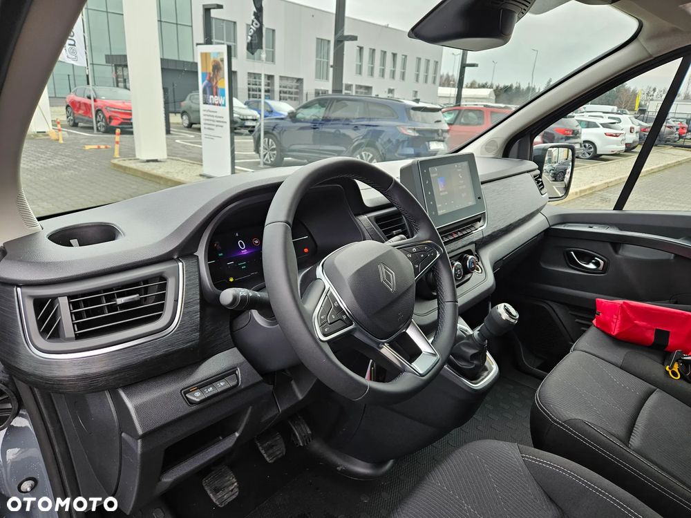 Renault Trafic L1H1 2.0dCi 150 KM - 9