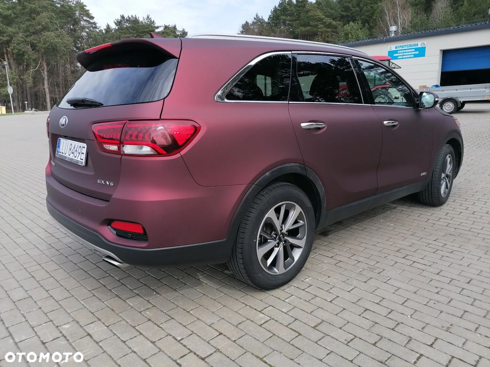 Kia Sorento - 9