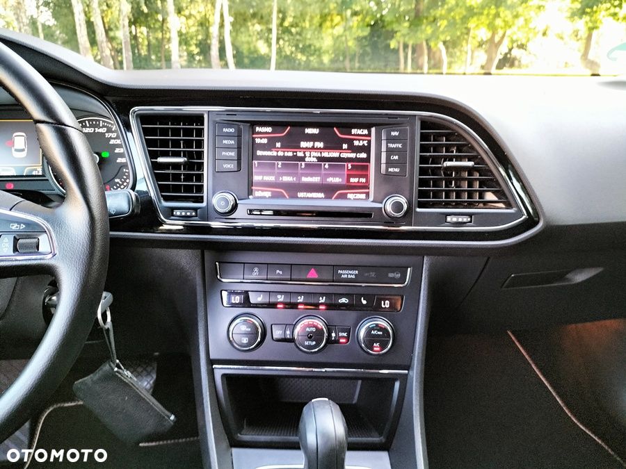Seat Leon 1.6 TDI Style S&S DSG - 22