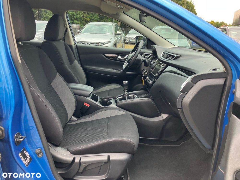 Nissan Qashqai - 17