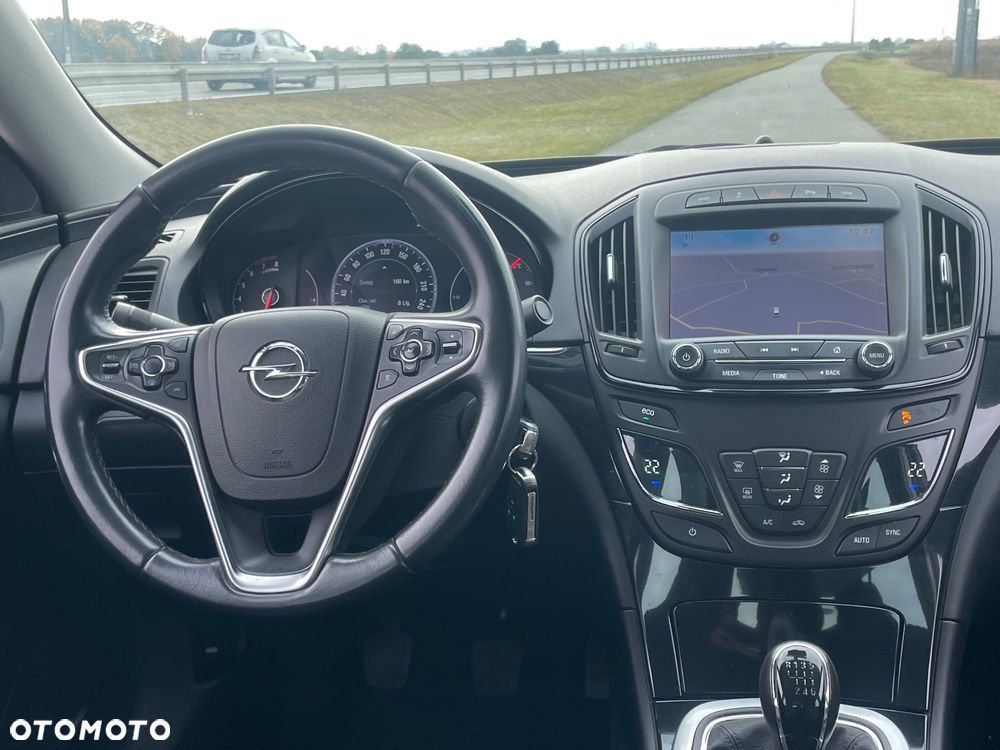 Opel Insignia - 26