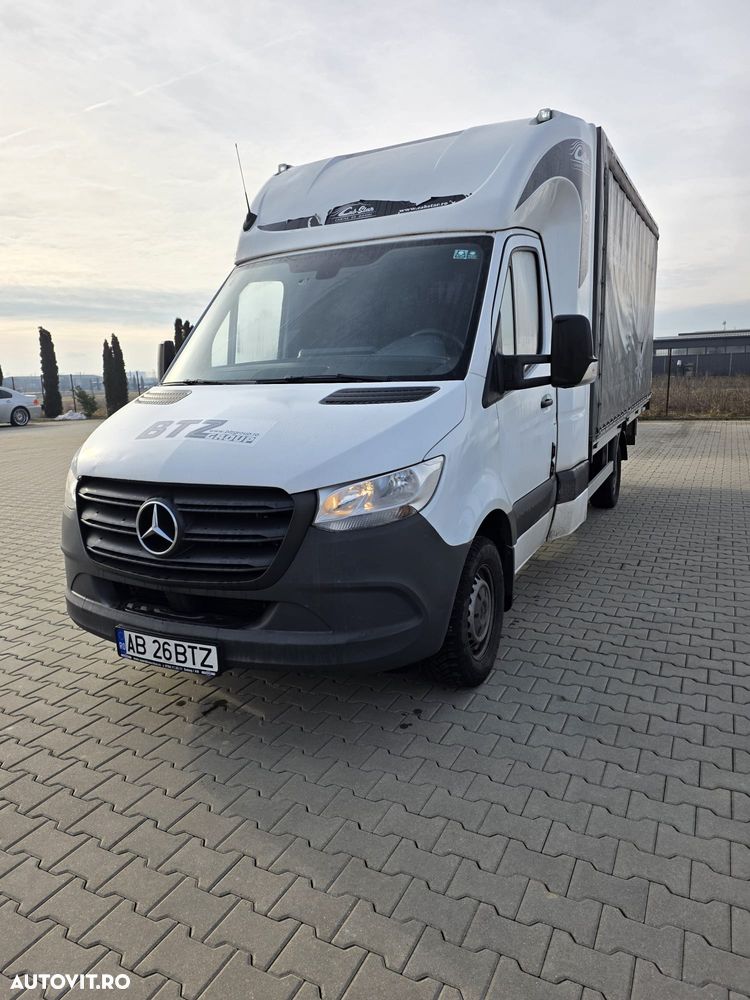Mercedes-Benz Sprinter - 5