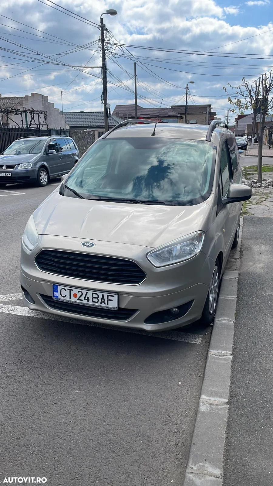 Ford Tourneo Courier - 6