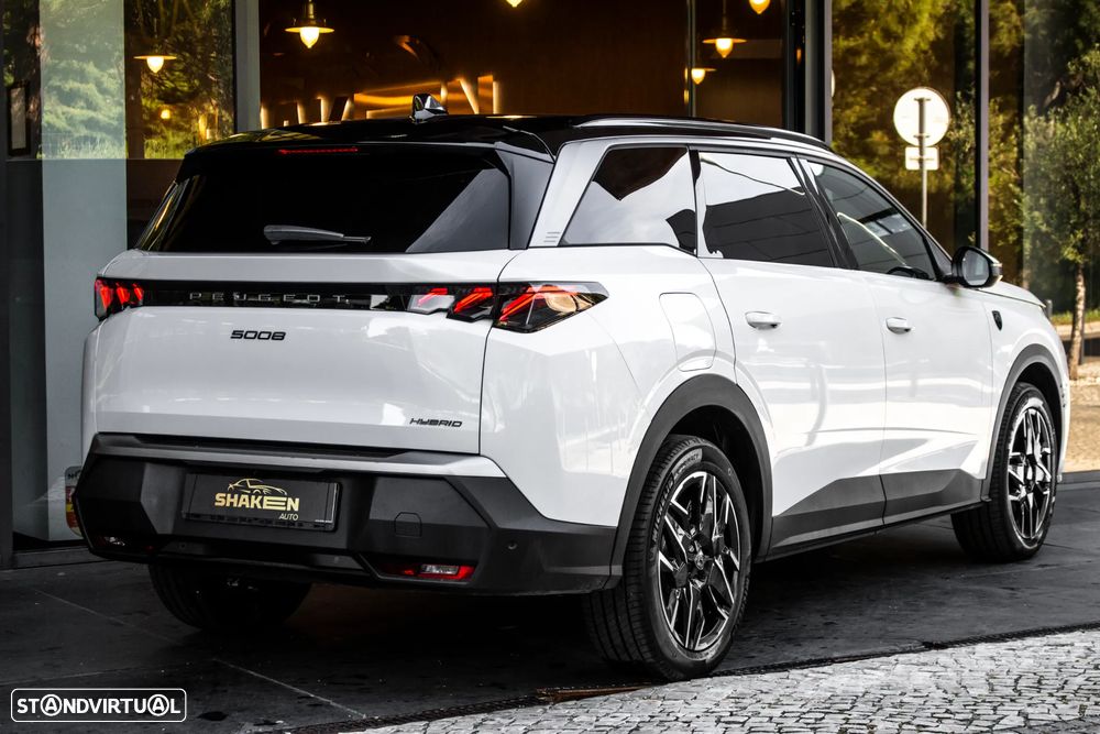 Peugeot 5008 Hybrid 136 e-DSC6 GT - 4