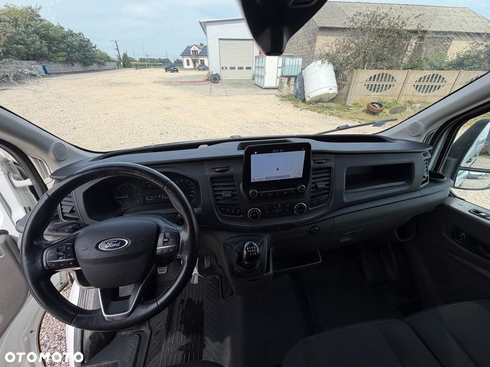 Ford Transit - 11