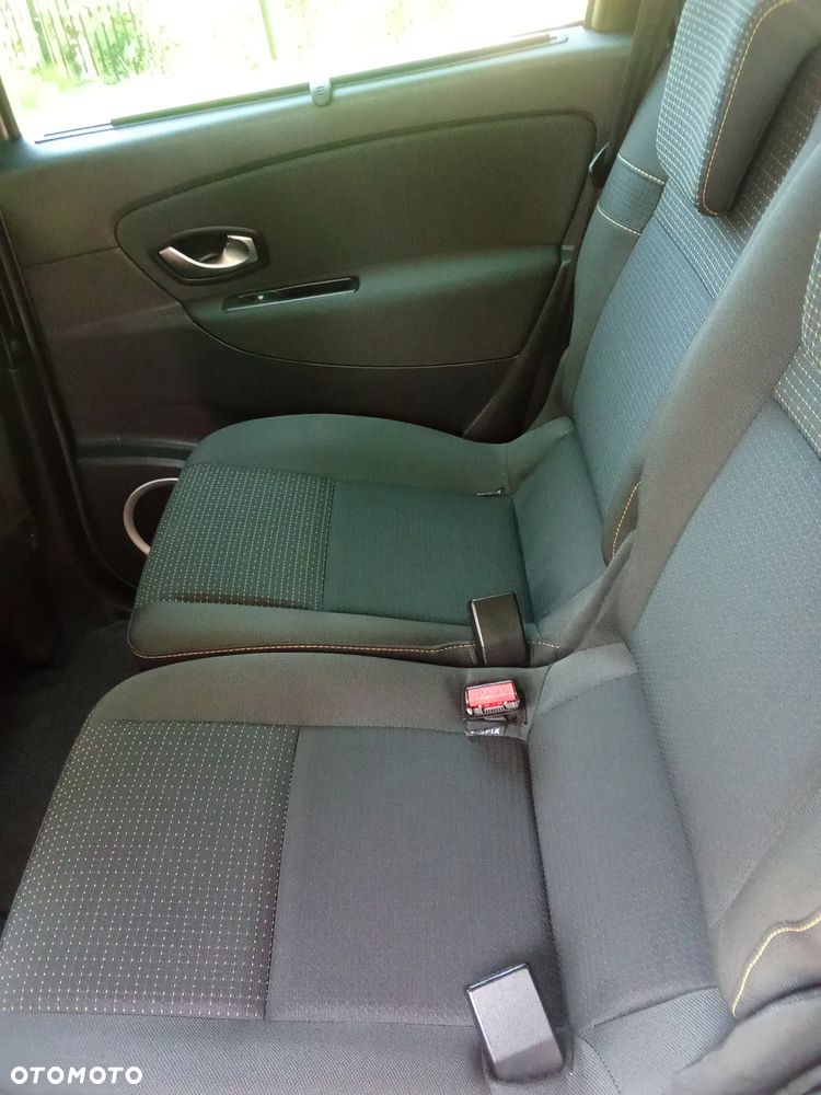 Renault Scenic 2.0 16V Expression - 10