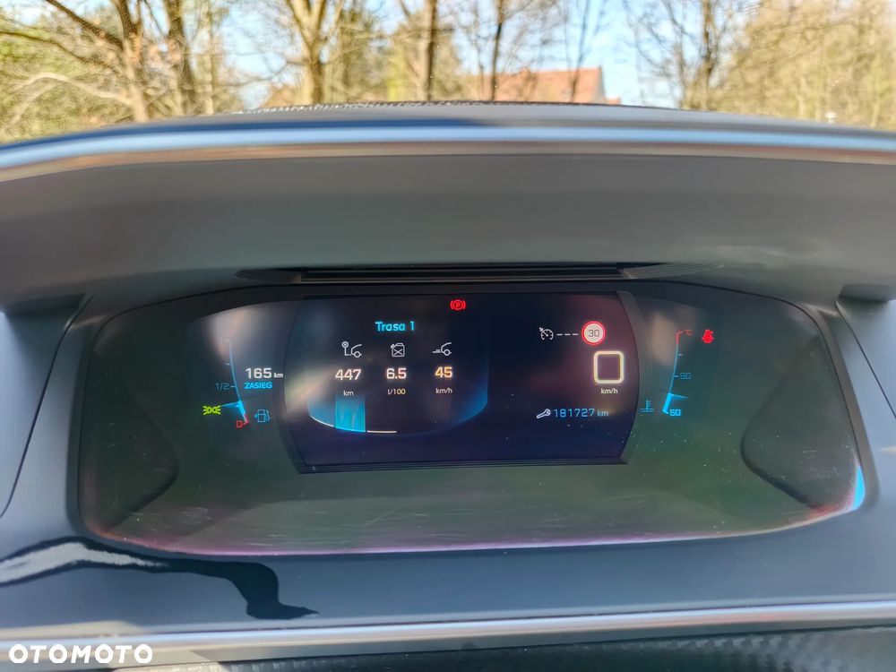 Peugeot 208 1.2 PureTech Allure S&S - 29