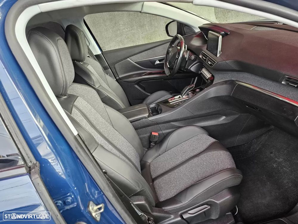 Peugeot 3008 1.6 Hybrid Allure Pack e-EAT8 - 9