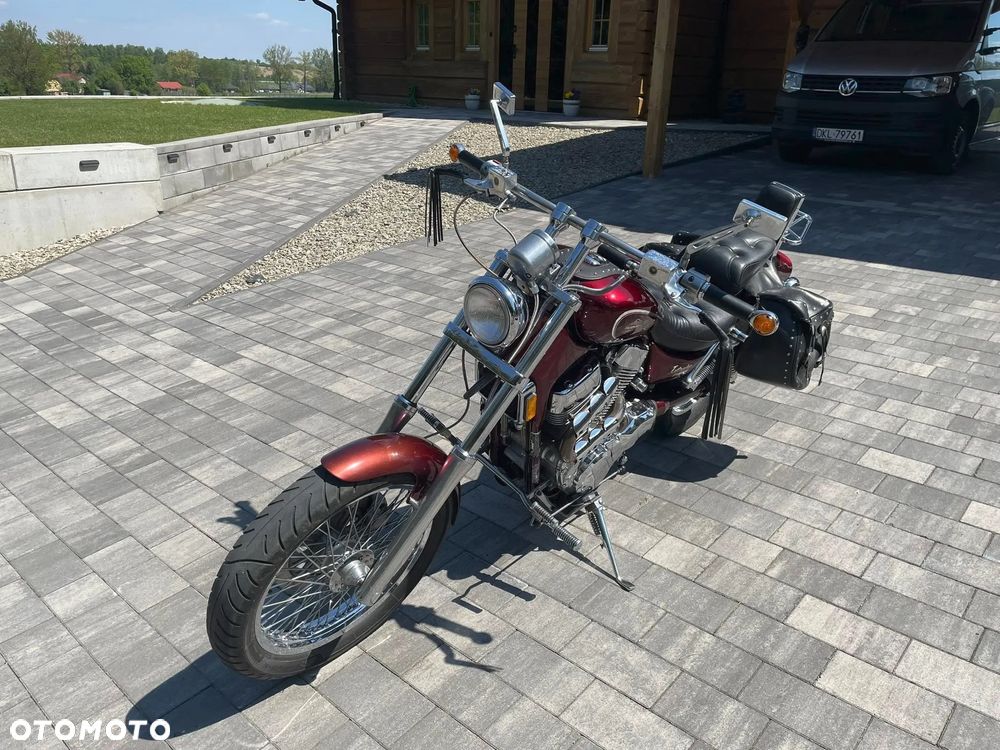 Suzuki Intruder - 2