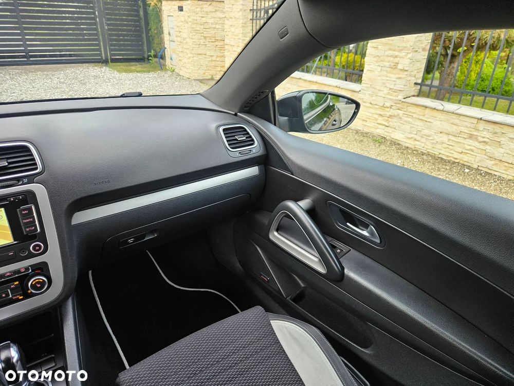 Volkswagen Scirocco - 29