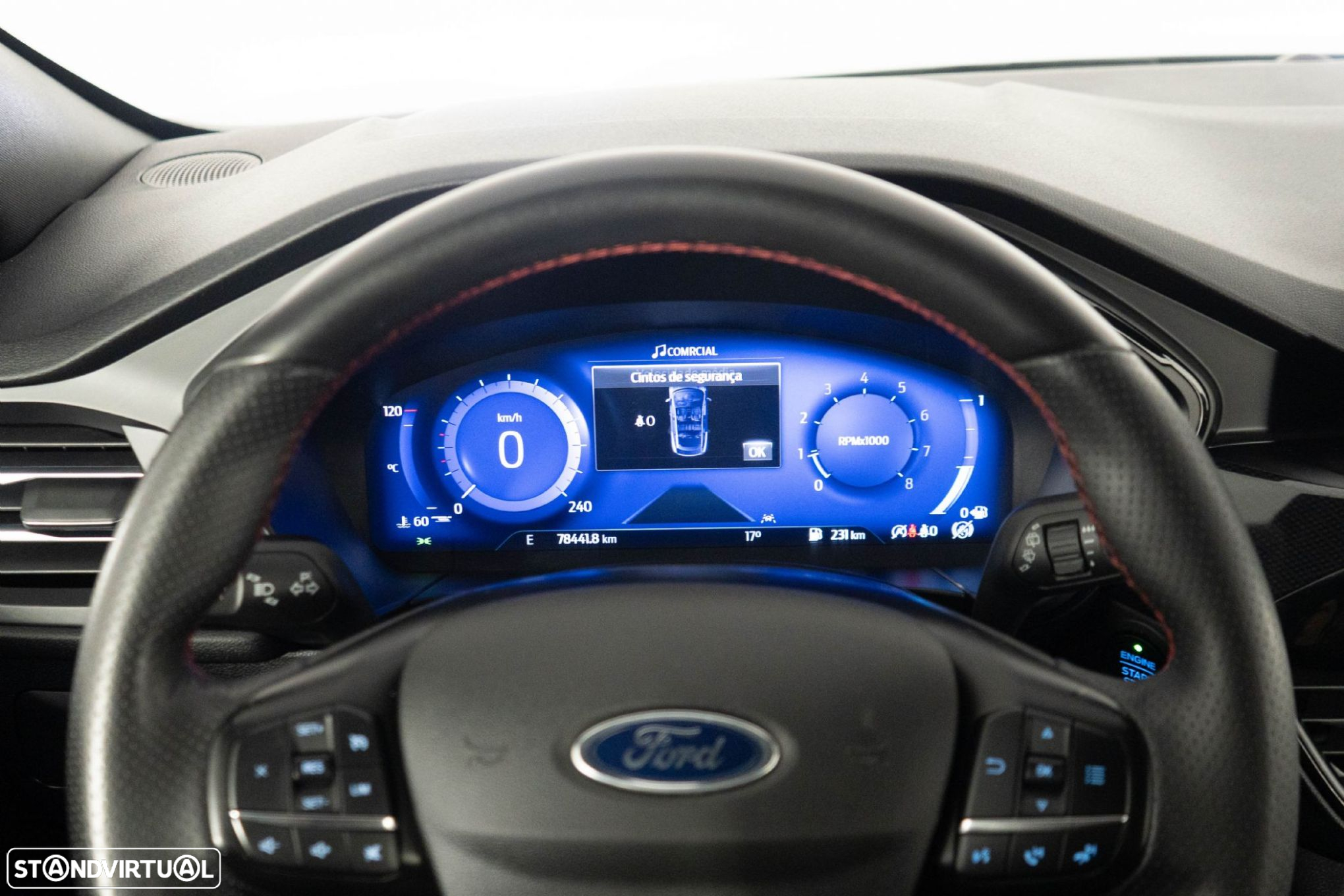 Ford Kuga - 24