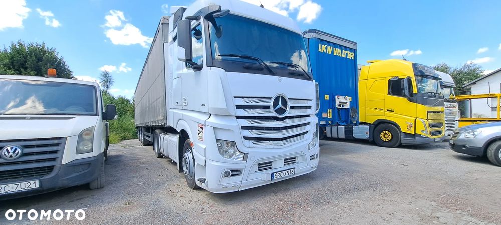 Mercedes-Benz Actros MP4 - 4