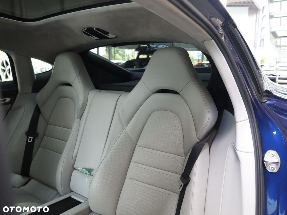 Porsche Panamera Turbo S - 19
