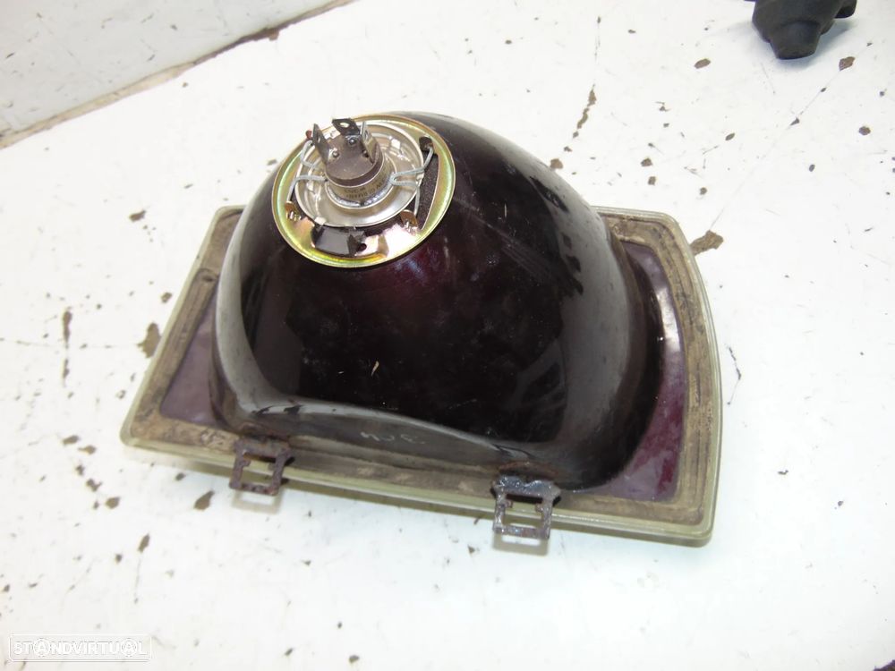 Peugeot 304 farol - 4