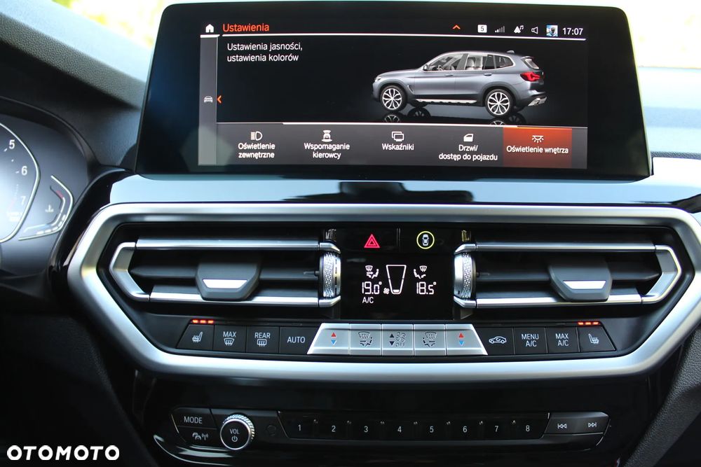BMW X3 xDrive20i - 23