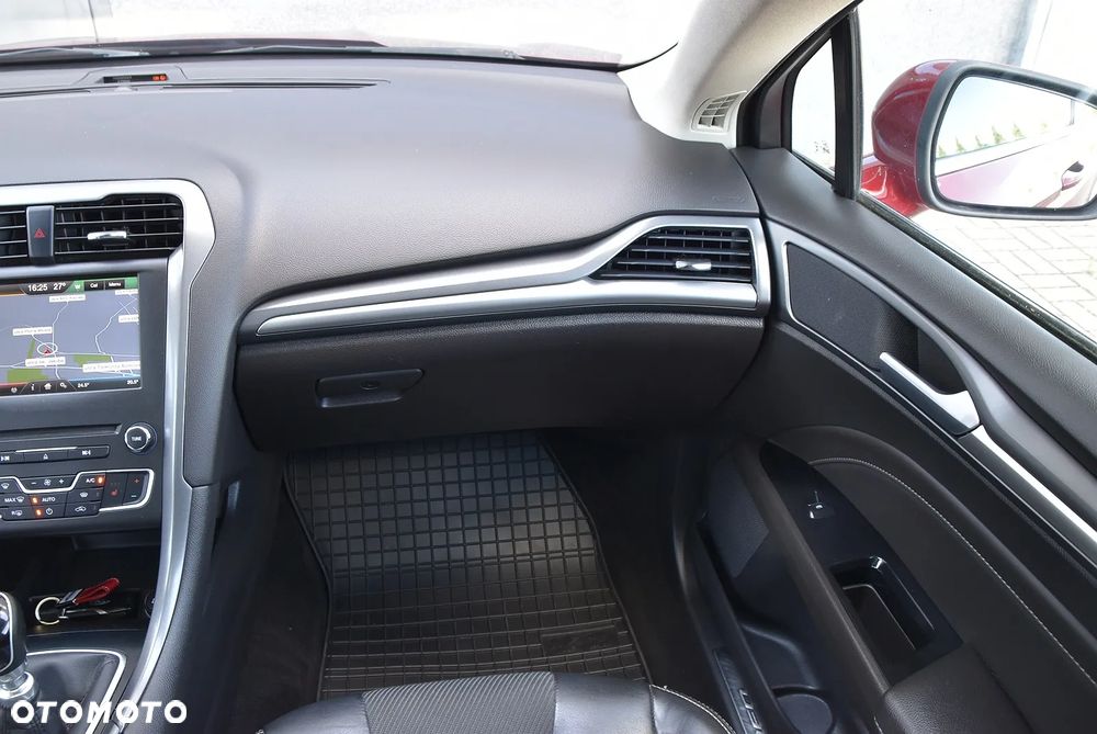Ford Mondeo - 24