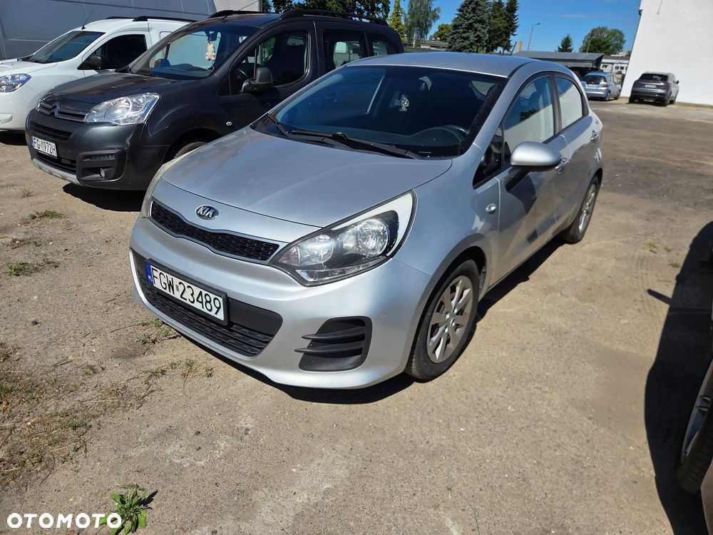 Kia Rio 1.4 crdi M - 2