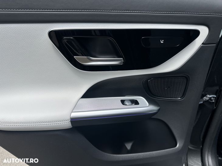 Mercedes-Benz GLC Coupe 300 de 4Matic 9G-TRONIC AMG Line Advanced - 21