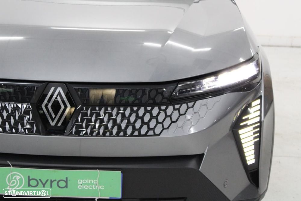 Renault Scénic E-Tech 220 Long Range Techno - 5