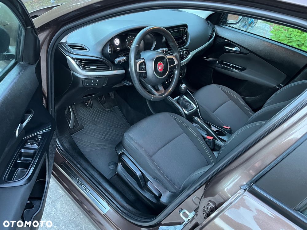 Fiat Tipo 1.4 16v Easy EU6d - 14