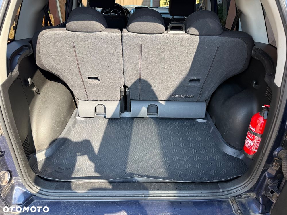 Suzuki Grand Vitara 1.9 DDiS Comfort - 13