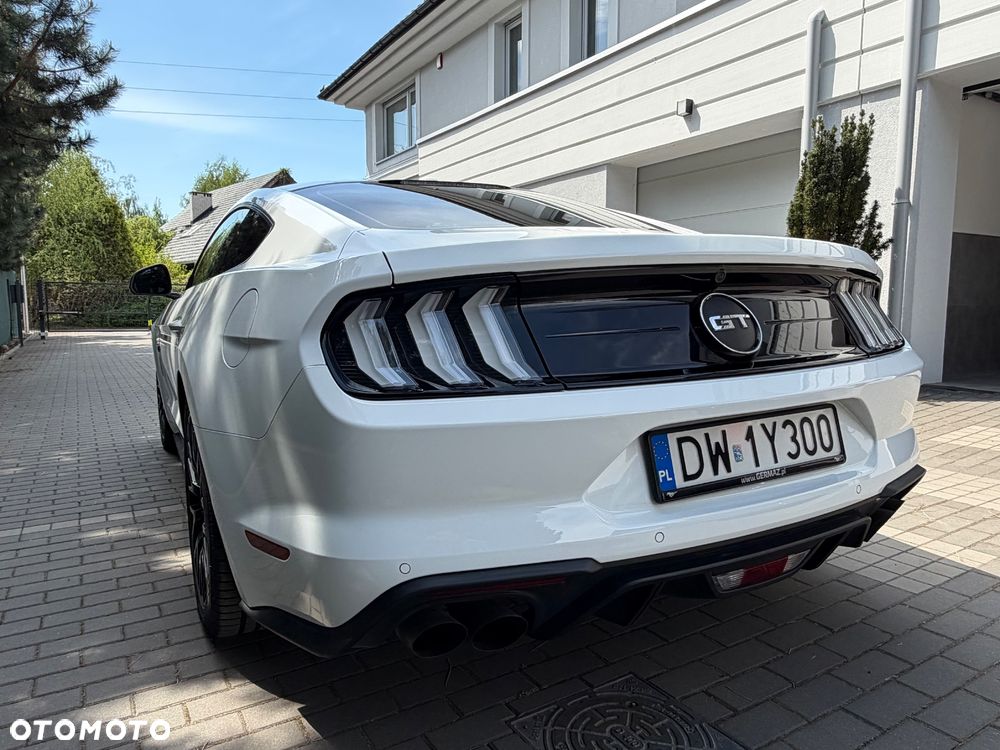 Ford Mustang 5.0 V8 GT - 8