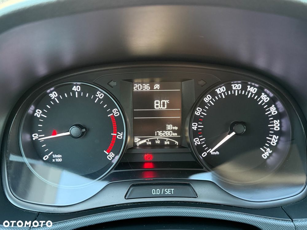 Skoda Fabia 1.0 MPI Soleil - 22