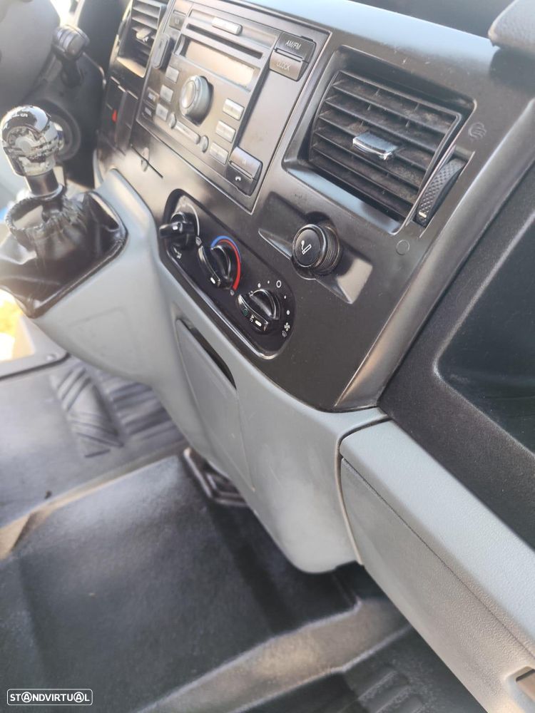 Ford Transit 350L – 7 Lugares – Caixa Aberta - 12