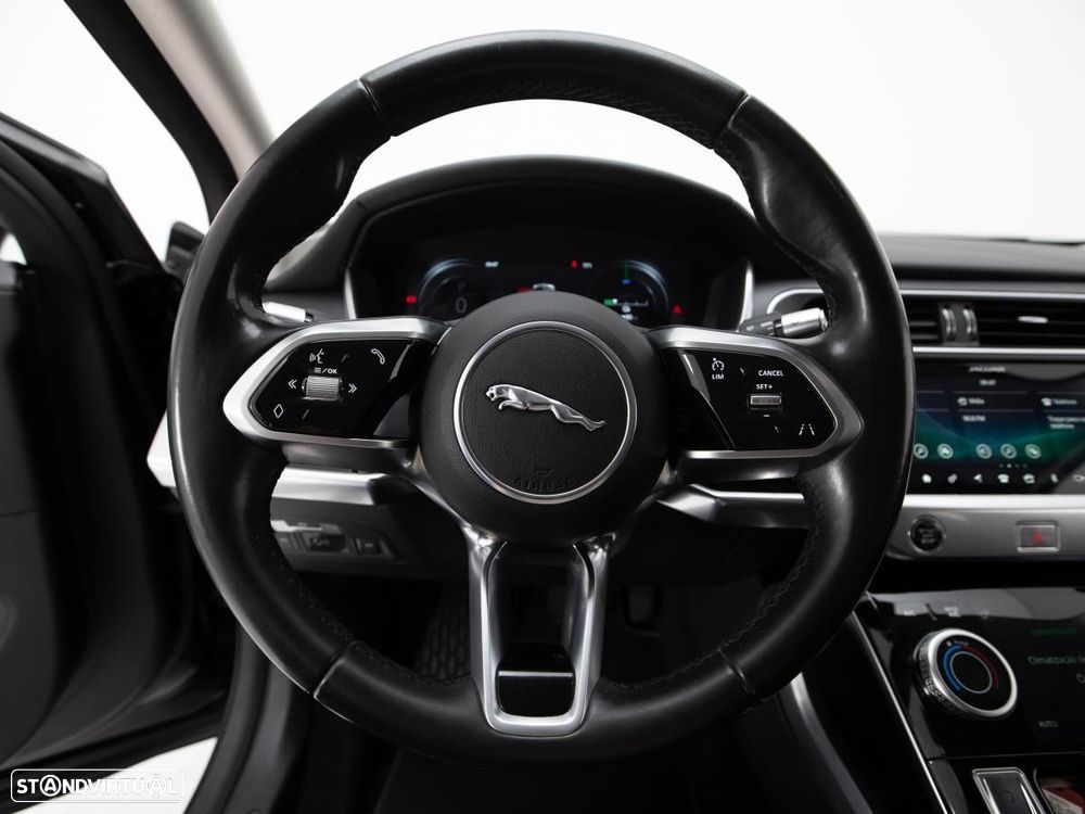 Jaguar I-Pace - 16
