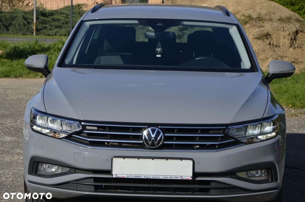 Volkswagen Passat - 7