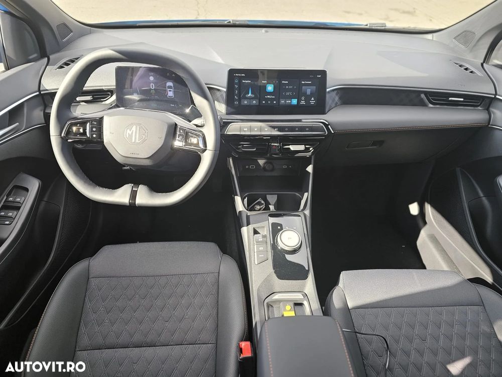 MG MG3 3 Hybrid+ Luxury - 10