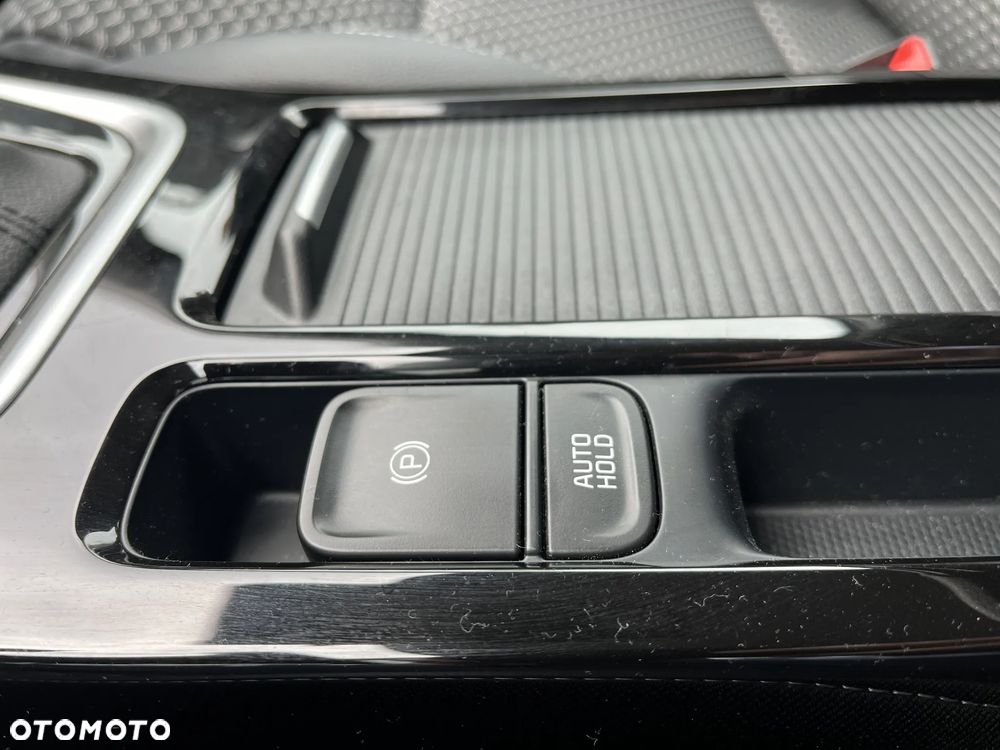 Kia Ceed 1.5 T-GDI L DCT - 25