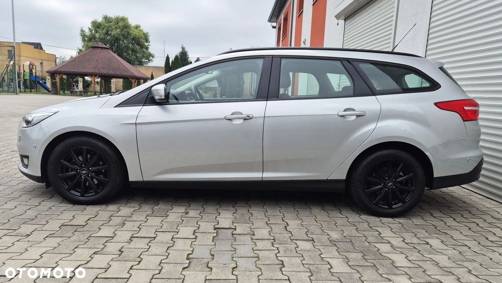 Ford Focus 1.5 TDCi DPF Start-Stopp-System Business - 10