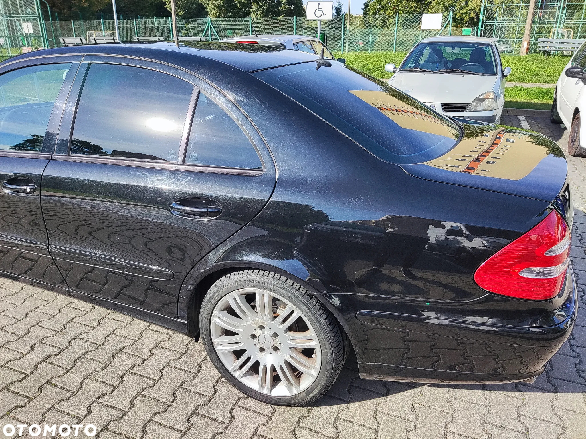 Mercedes-Benz Klasa E - 4