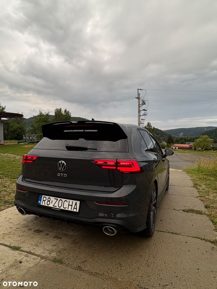 Volkswagen Golf 2.0 TDI GTD DSG - 9