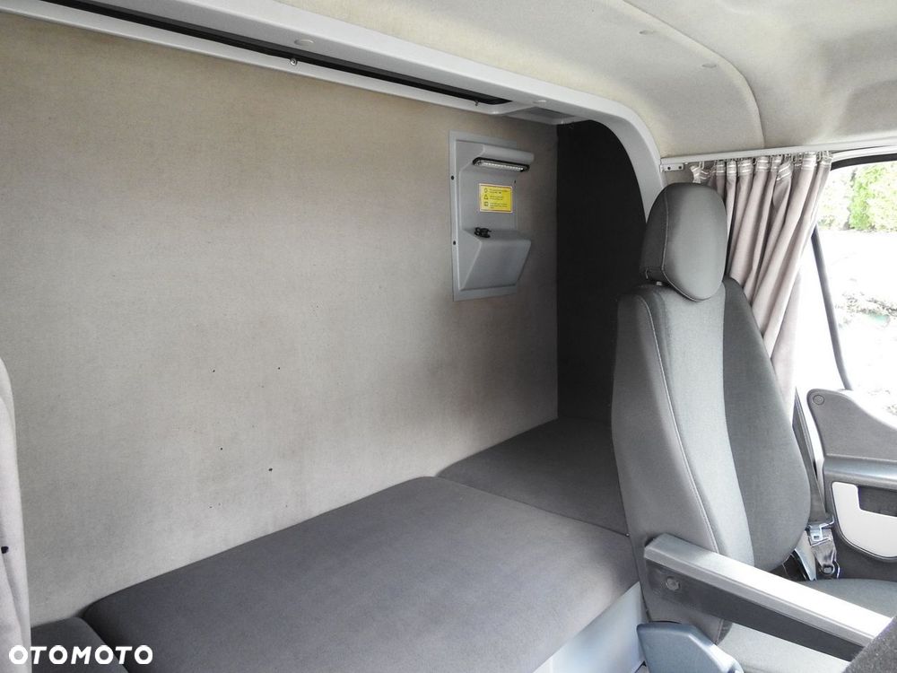 Renault MASTER PLANDEKA 8 PALET WEBASTO KLIMATYZACJA TEMPOMAT PNEUMATYKA  170KM - 38