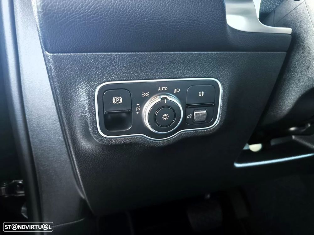 Mercedes-Benz GLB 180 d Style - 35