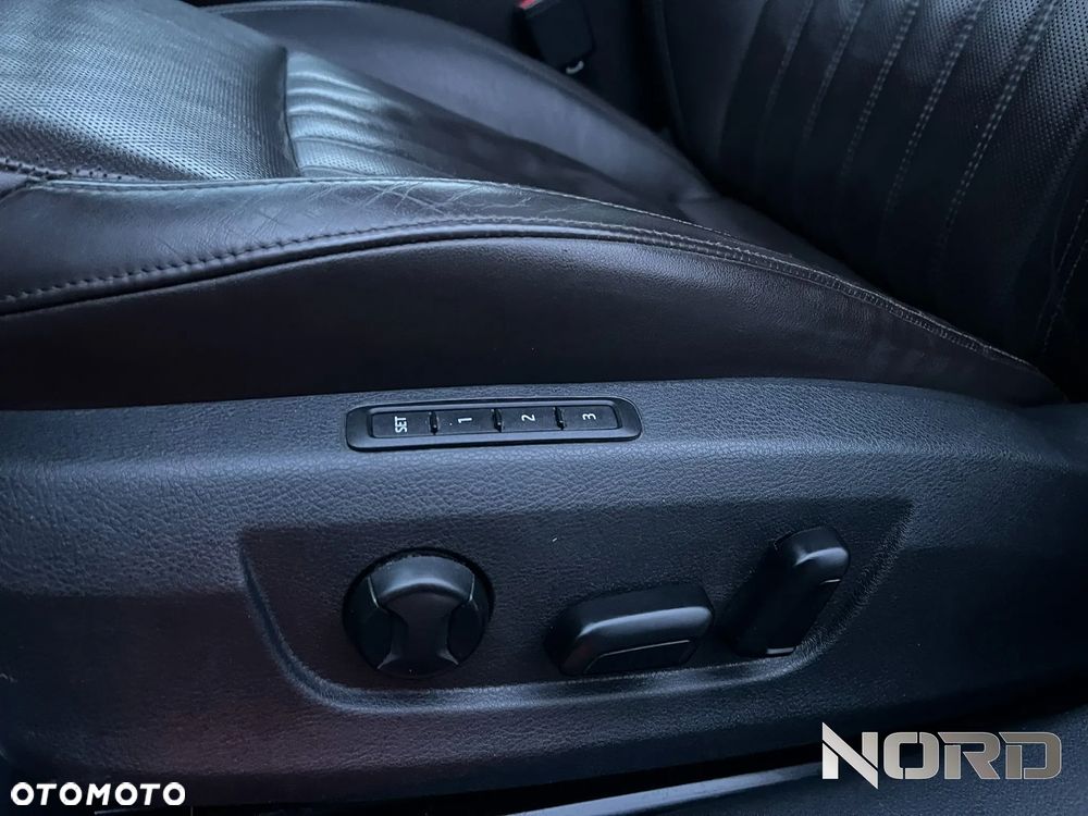 Skoda Superb 2.0 TDI 4x4 L&K - 20