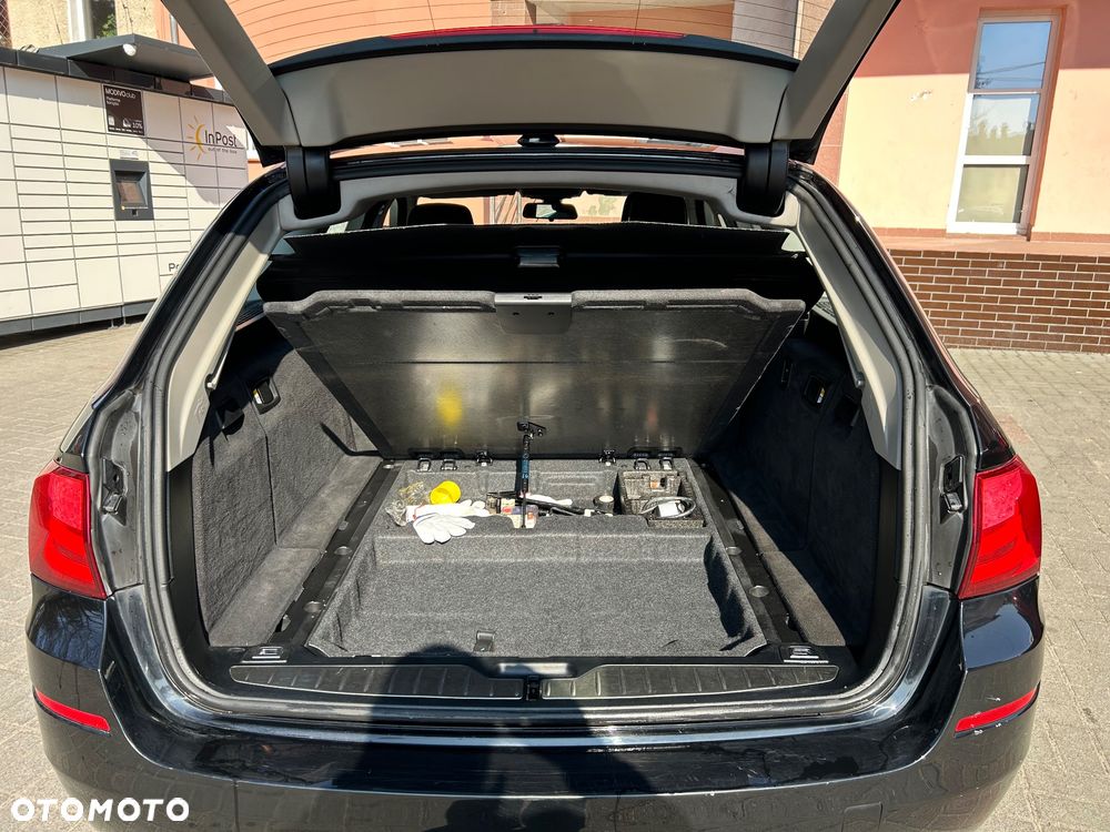 BMW Seria 5 520d - 12