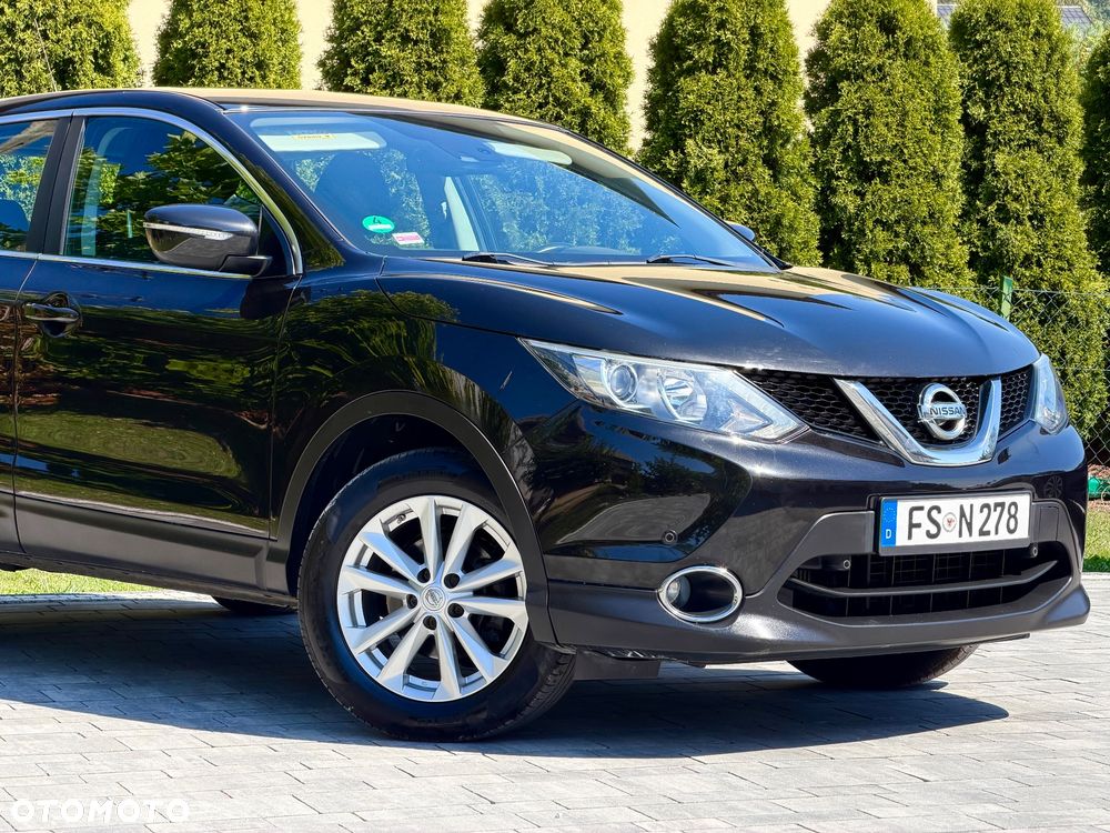 Nissan Qashqai 1.6 dCi 4 x 4 DPF tekna - 8