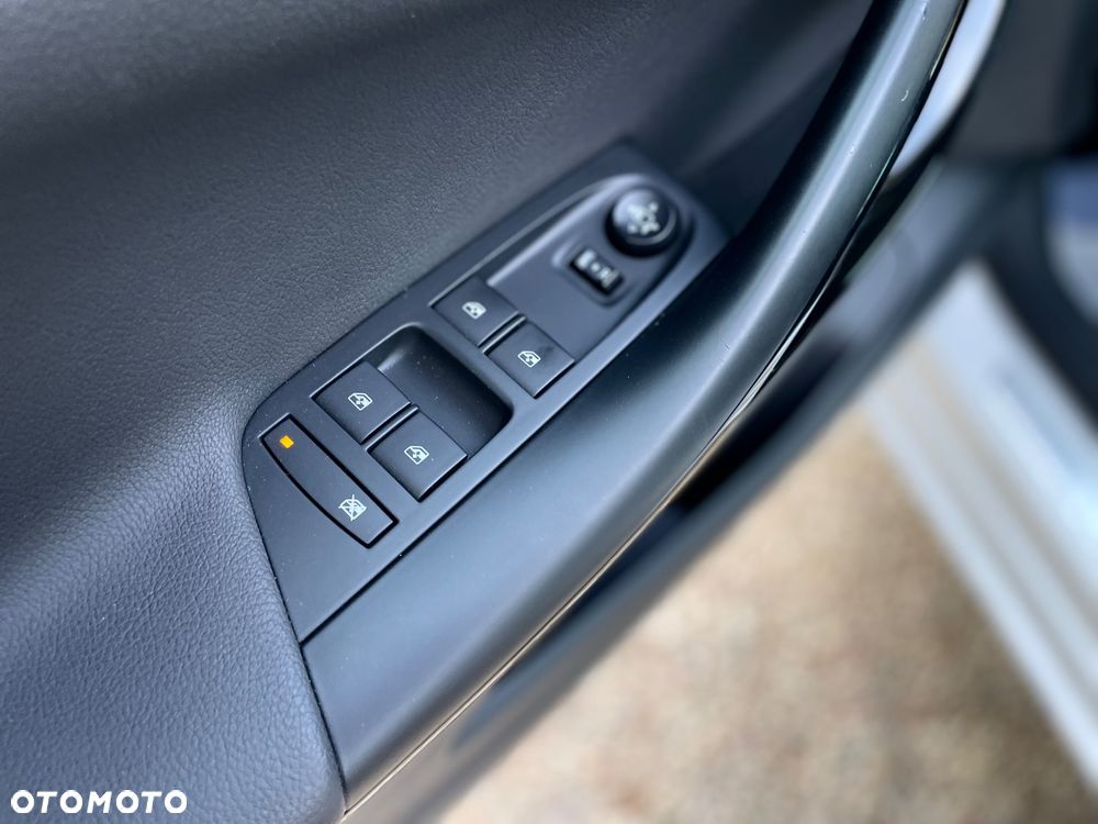 Opel Astra 1.4 Turbo Innovation - 30