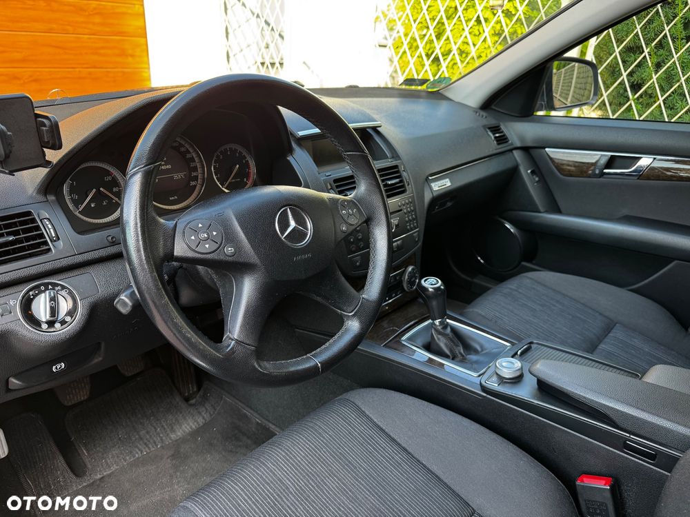 Mercedes-Benz Klasa C 180 Kompressor Elegance - 8
